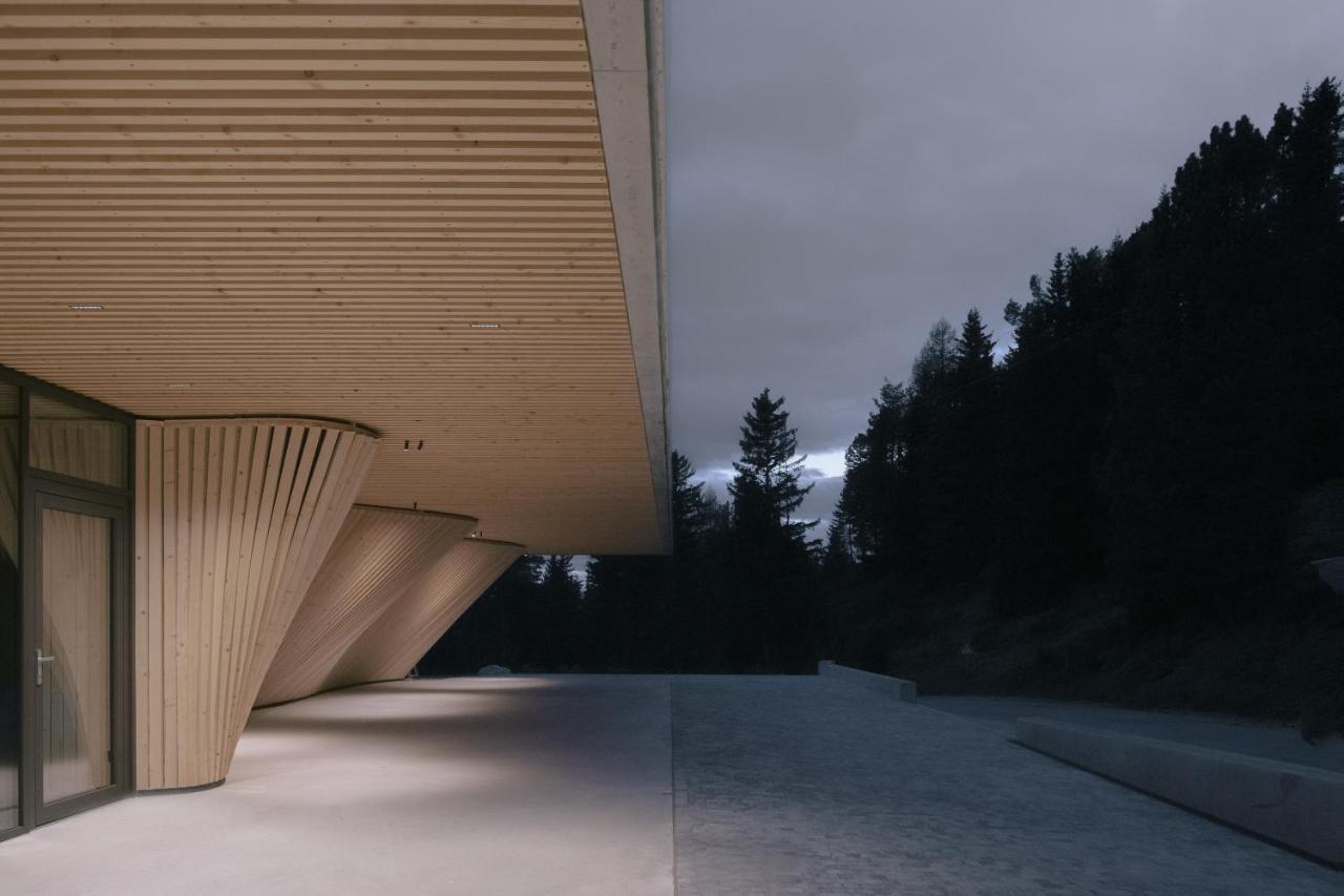 Anders Mountain Suites 1 Bresanona Exterior foto